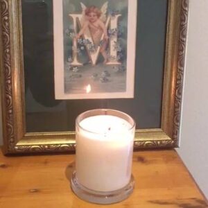 Read more about the article An Angel Candle & a Prayer for You
#1: LIKE & #2: SHARE THE LOVE
Michelle Newten The Aussie Angel Lady