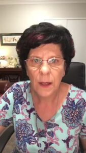 Read more about the article Michelle’s weekly reading
Replay viewers – if you love Angels too don’t forget  to write the word g in the comments down below 

Weekly Angel Reading with Michelle Newteny The Aussie Angel Lady Dece…