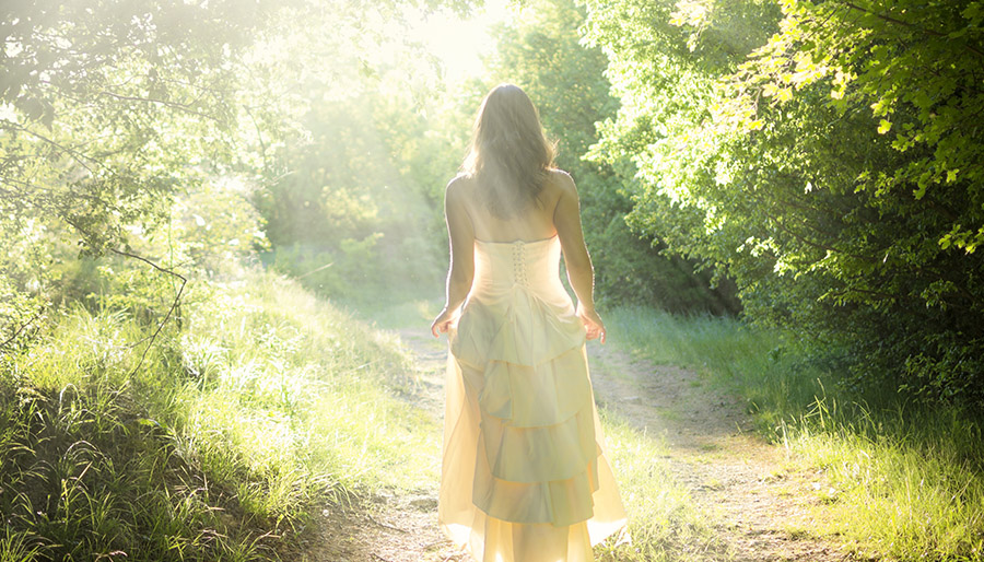 You are currently viewing What is An Earth Angel: 33 Signs You Have An Angelic Soul