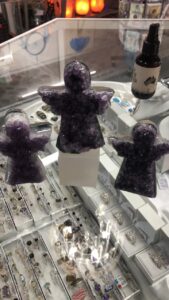 Read more about the article #amethyst #amethystangels #crystalangels #healing #crownchakra
 
 AOK Crystal Specialists  
www.aokspecialtygifts.com.au
151 High Street Shepparton
Tuesday- Friday 9am – 5pm
Saturday 9am -4pm
 03 5821…