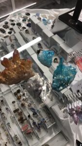 Read more about the article #aquaaura #angelaura #auraquartz #healing #haircombs #clusters #quartzclusters 
 
 AOK Crystal Specialists  
www.aokspecialtygifts.com.au
151 High Street Shepparton
Tuesday- Friday 9am – 5pm
Saturday …