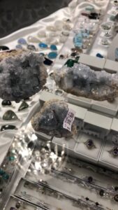 Read more about the article #crystals #celestite #angelic

 AOK Crystal Specialists  
www.aokspecialtygifts.com.au
151 High Street Shepparton
Tuesday- Friday 9am – 5pm
Saturday 9am -4pm
 03 58215974 
GO HERE: https://aokspecialt…