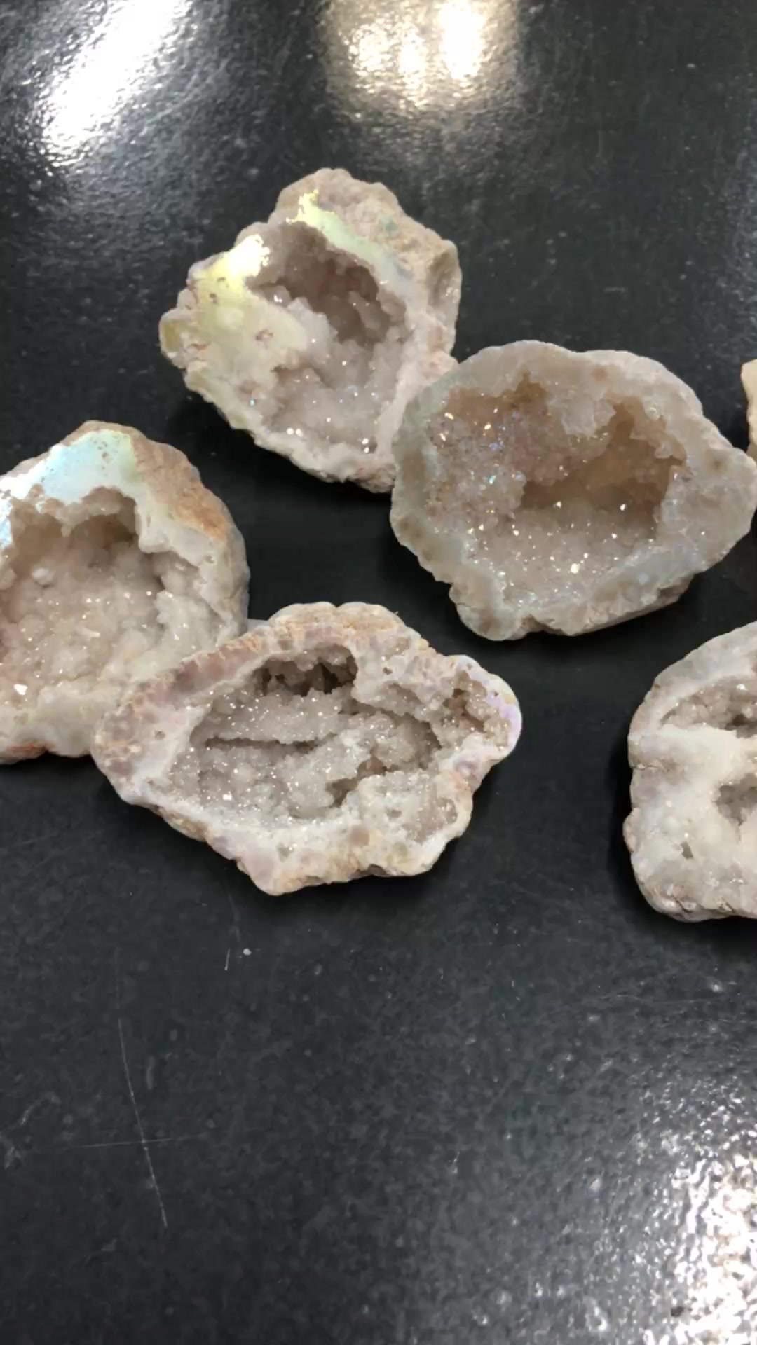 You are currently viewing #angelaura #geode
#crystalshop #crystals #teatree #essentialoils  #tumblestones #schoolholidays 
 AOK Crystal Specialists  
www.aokspecialtygifts.com.au
151 High Street Shepparton
Monday 10am – 4:30pm…