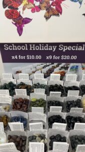 Read more about the article TODAY: Last Day of our School Holiday Tumblestone Bulk Buy Special: Open till 4pm  
#crystalshop #crystals #tumblestones #schoolholidays 
 AOK Crystal Specialists  
www.aokspecialtygifts.com.au
151 H…