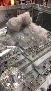 Read more about the article Apophyllite 
 www.aokspecialtygifts.com.au 
151 High Street Shepparton
Monday 10am – 4:30pm
Tuesday- Friday 9am – 5pm
Saturday 9am -4pm
CLOSED Public Holidays
 03 58215974 
GO HERE: https://aokspecia…