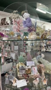 Read more about the article Crystal Trees for all occasions 
www.aokspecialtygifts.com.au 
 151 High Street Shepparton 
 Opening Hours 
Monday 10-4:00pm
Monday- Friday 10am – 5:00pm
Saturday 10am – 4:00pm
CLOSED Public Holiday…