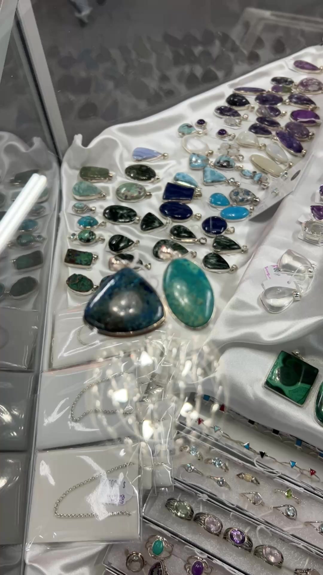 You are currently viewing Chrysocolla Pendants 
Don’t Forget our School Holiday Bulk Buy Special: brings the kids in for a treat today!
 151 High Street Shepparton 
 Opening Hours 
Monday 10-4:00pm
Monday- Friday 10am – 5:00…