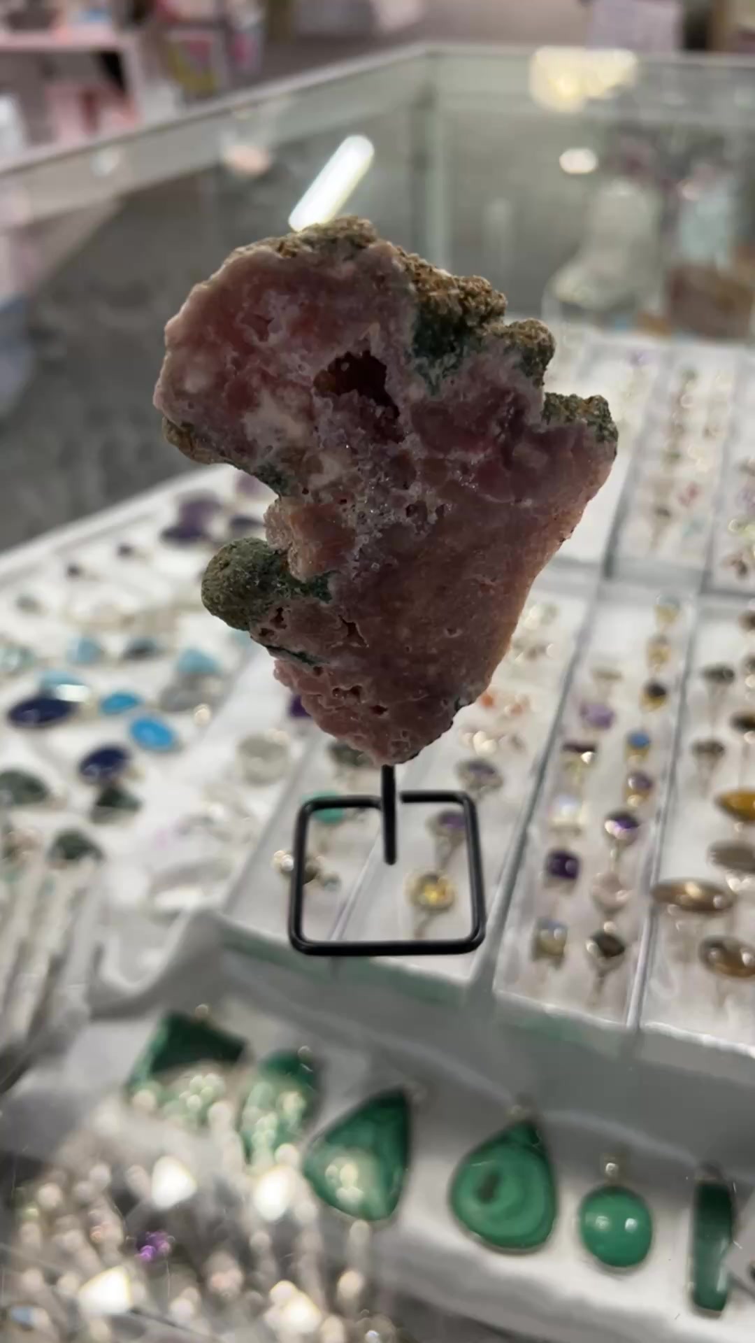 You are currently viewing Pink Amethyst 
 151 High Street Shepparton 
 Opening Hours 
Monday 10-4:00pm
Tuesday- Friday 10am – 5:00pm
Saturday 10am – 2.00pm
CLOSED Public Holidays 
 03 58215974 GO HERE: https://aokspecialtygif…