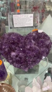 Read more about the article Large Crystal Specimens 50% OFF  DOT EOFY SALE
 AOK 151 High Street Shepparton 
 New Opening Hours  
*CLOSED Mondays & Tuesdays
Wednesday- Friday 10-5:00pm
*Saturday 10am – 2.00pm
*CLOSED Public Holid…