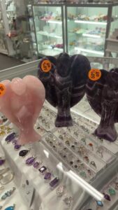 Read more about the article School Holiday Tumblestone Special  Weekly  Dot 50%OFF Special  large Crystal Angels 

 AOK 151 High Street Shepparton 
 New Opening Hours  
*CLOSED Mondays & Tuesdays
Wednesday- Friday 10-4:30pm
*Sa…