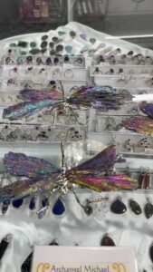 Read more about the article NEW Dragon: Kyanite Titanium Aura   
AOK 151 High Street Shepparton 
 Hours  
*Wednesday – Friday 10-4:30pm
*Saturday 10am – 3.00pm 
*CLOSED Sundays & Public Holidays 
 03 58215974 GO HERE: https://a…